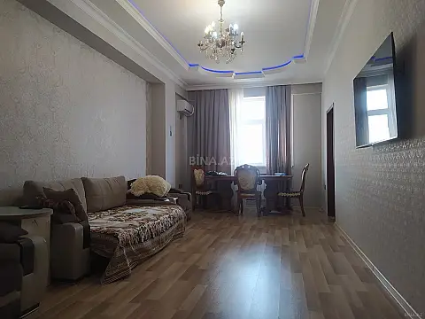Kirayə verilir 3 otaqlı mənzil 95 m²