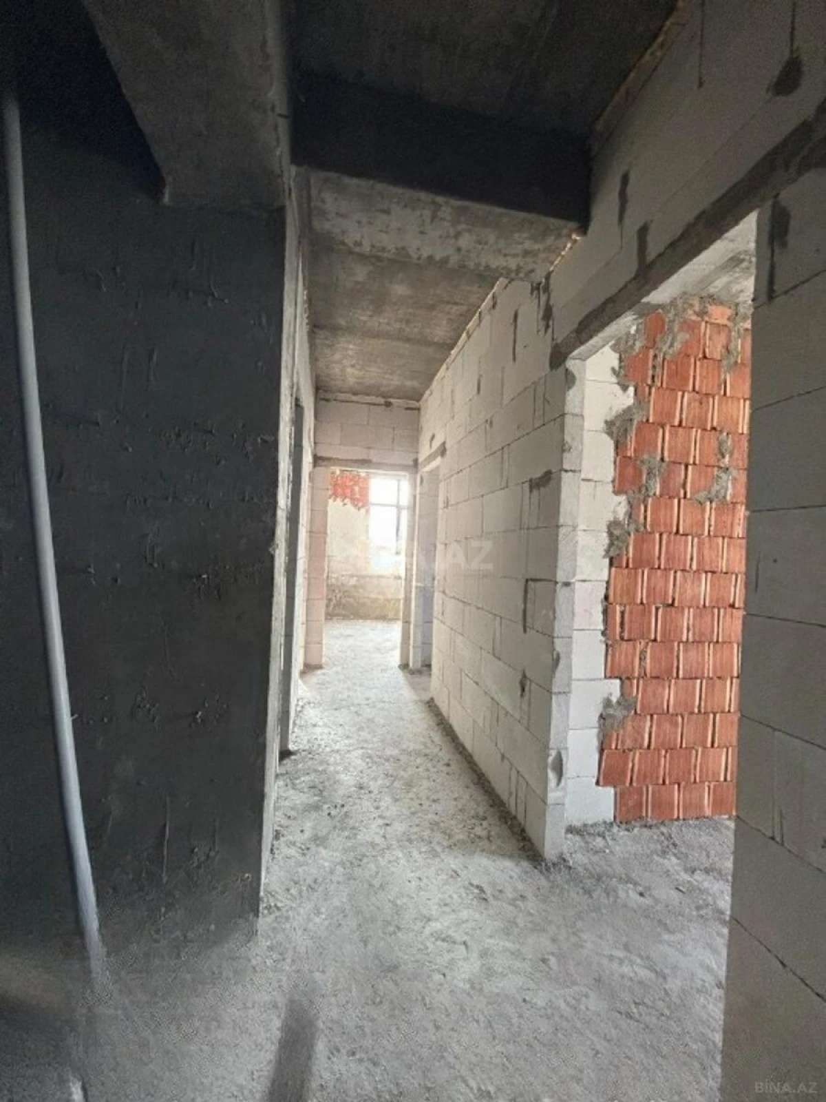 Satılır 3 otaqlı mənzil 86 m²