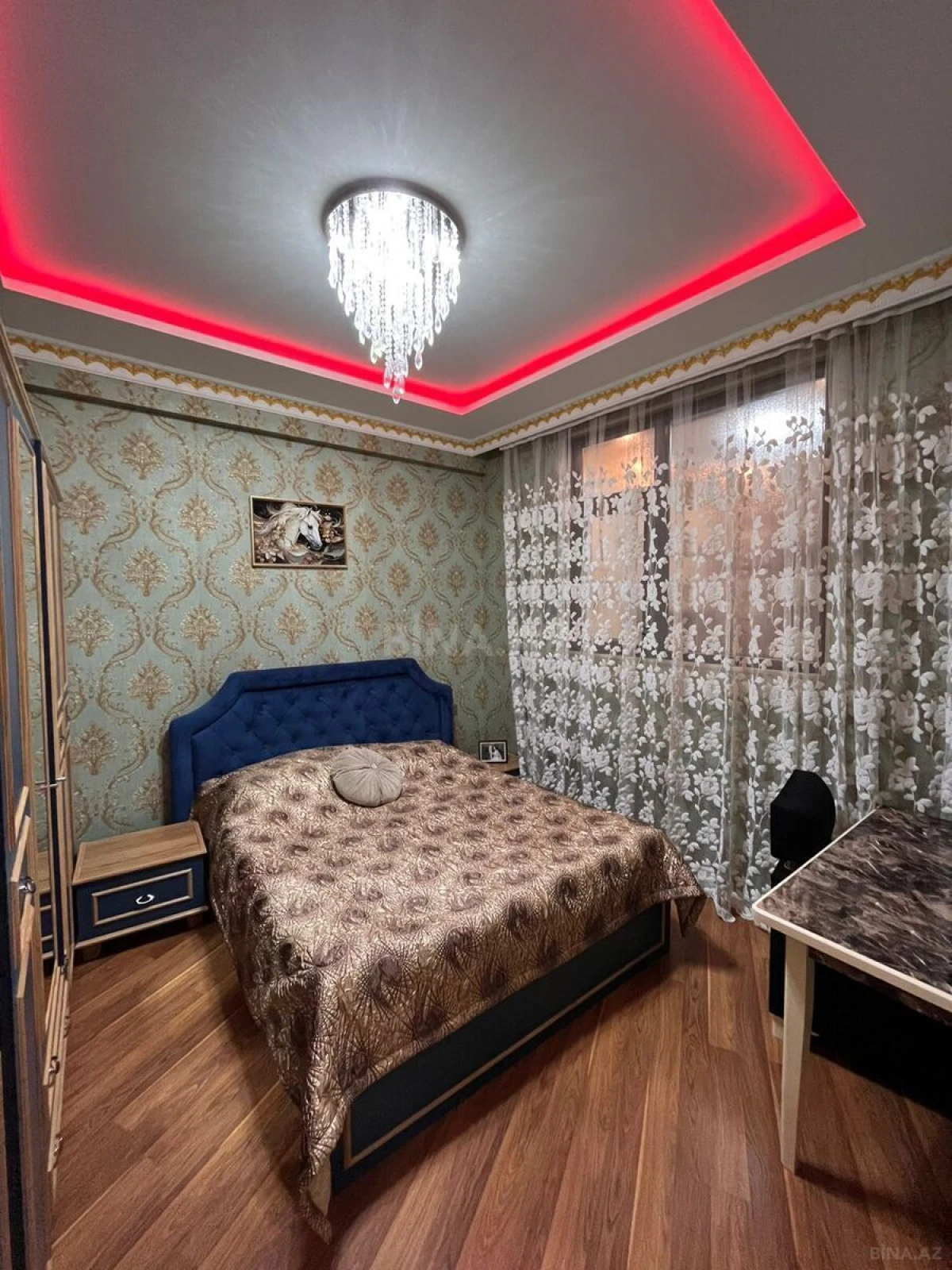 Satılır 3 otaqlı mənzil 90 m²
