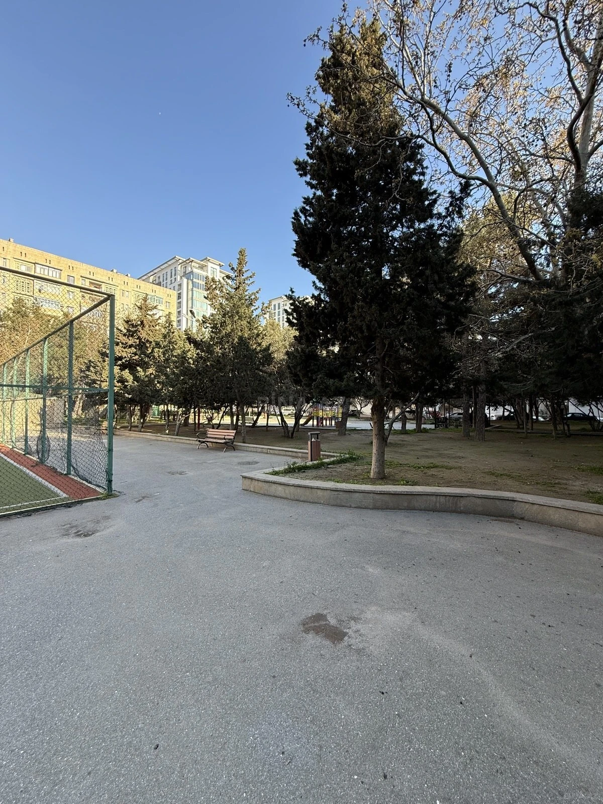 Satılır 2 otaqlı mənzil 60 m²