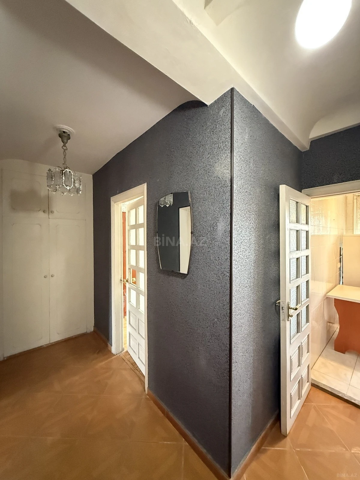 Satılır 2 otaqlı mənzil 60 m²