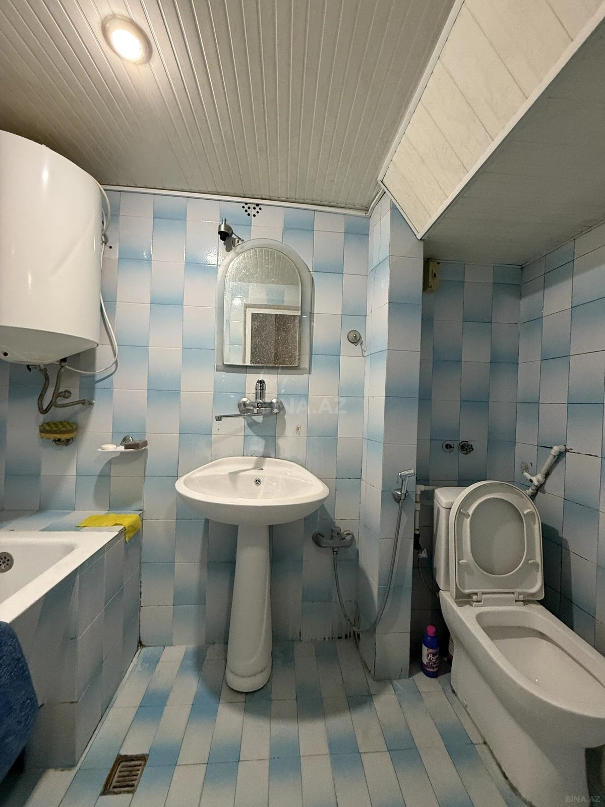 Satılır 2 otaqlı mənzil 60 m²