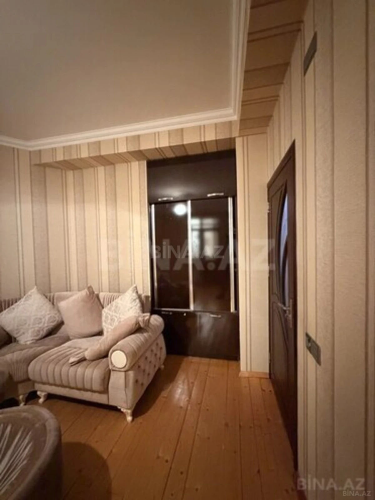 Satılır 2 otaqlı mənzil 50 m²