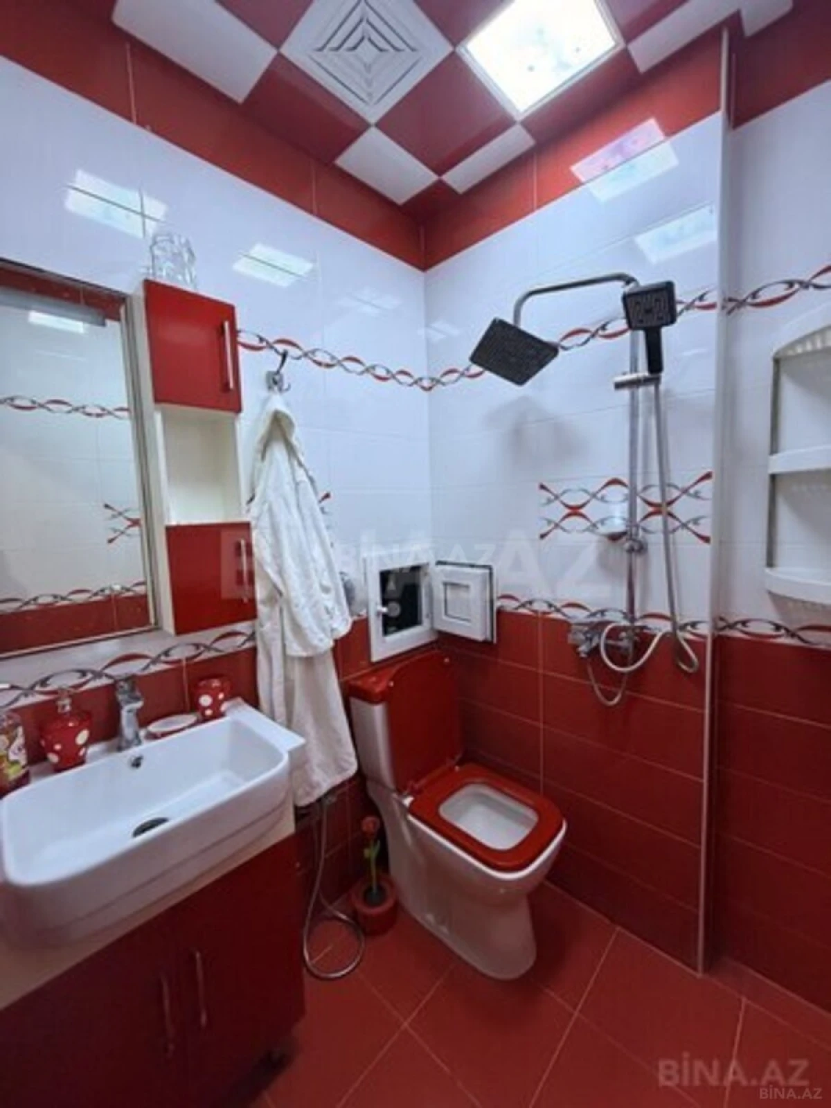 Satılır 2 otaqlı mənzil 50 m²