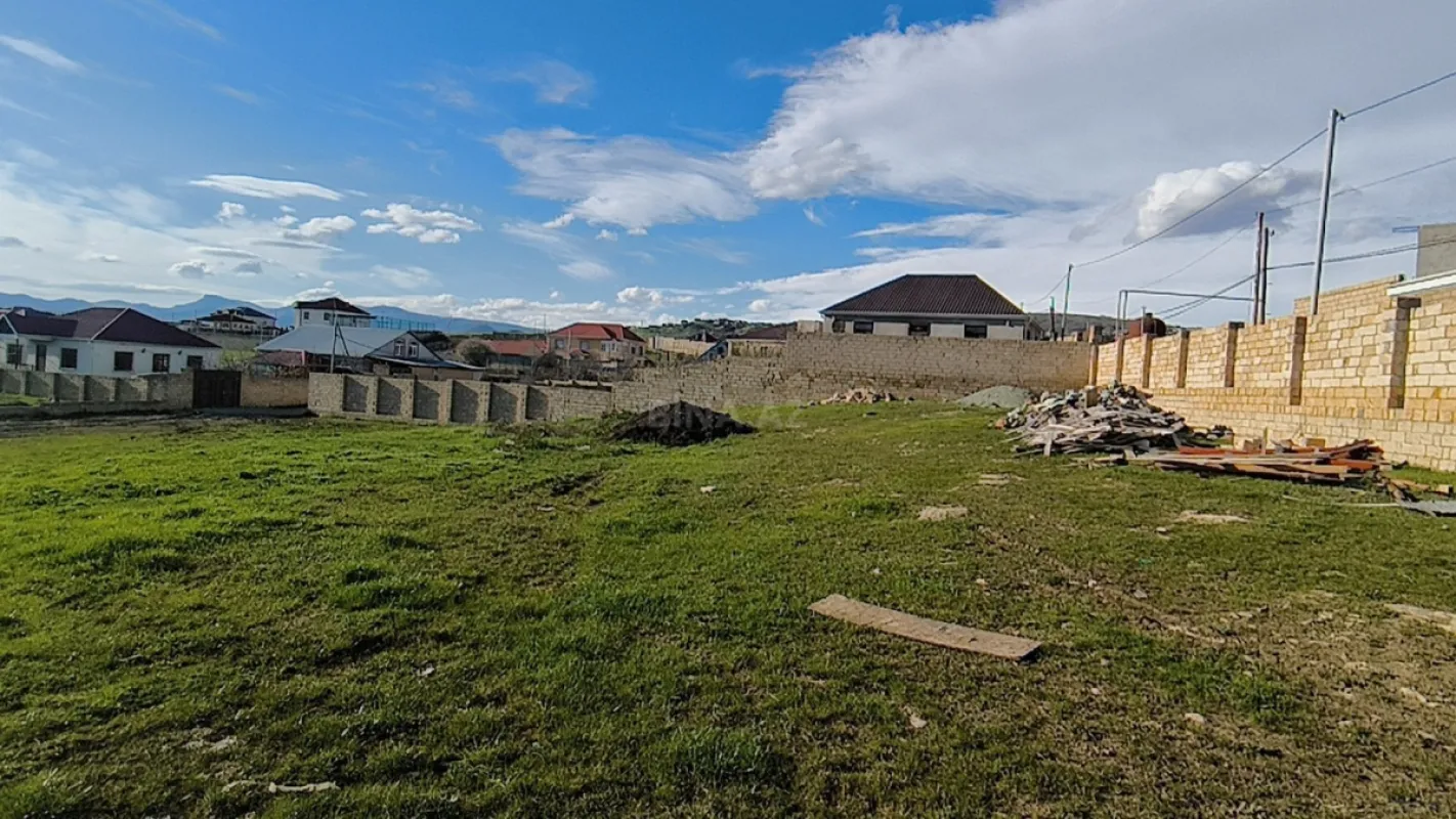 Satılır torpaq sahəsi 24 m²