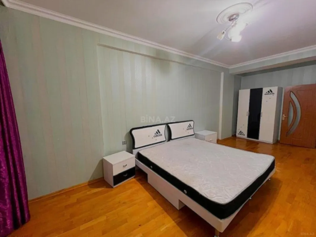 Satılır 3 otaqlı mənzil 140 m²