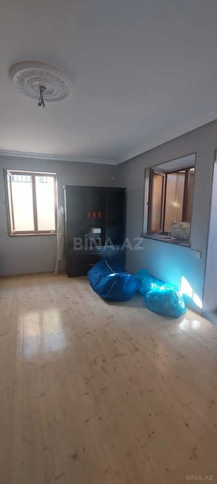Satılır 6 otaqlı həyət evi 230 m²