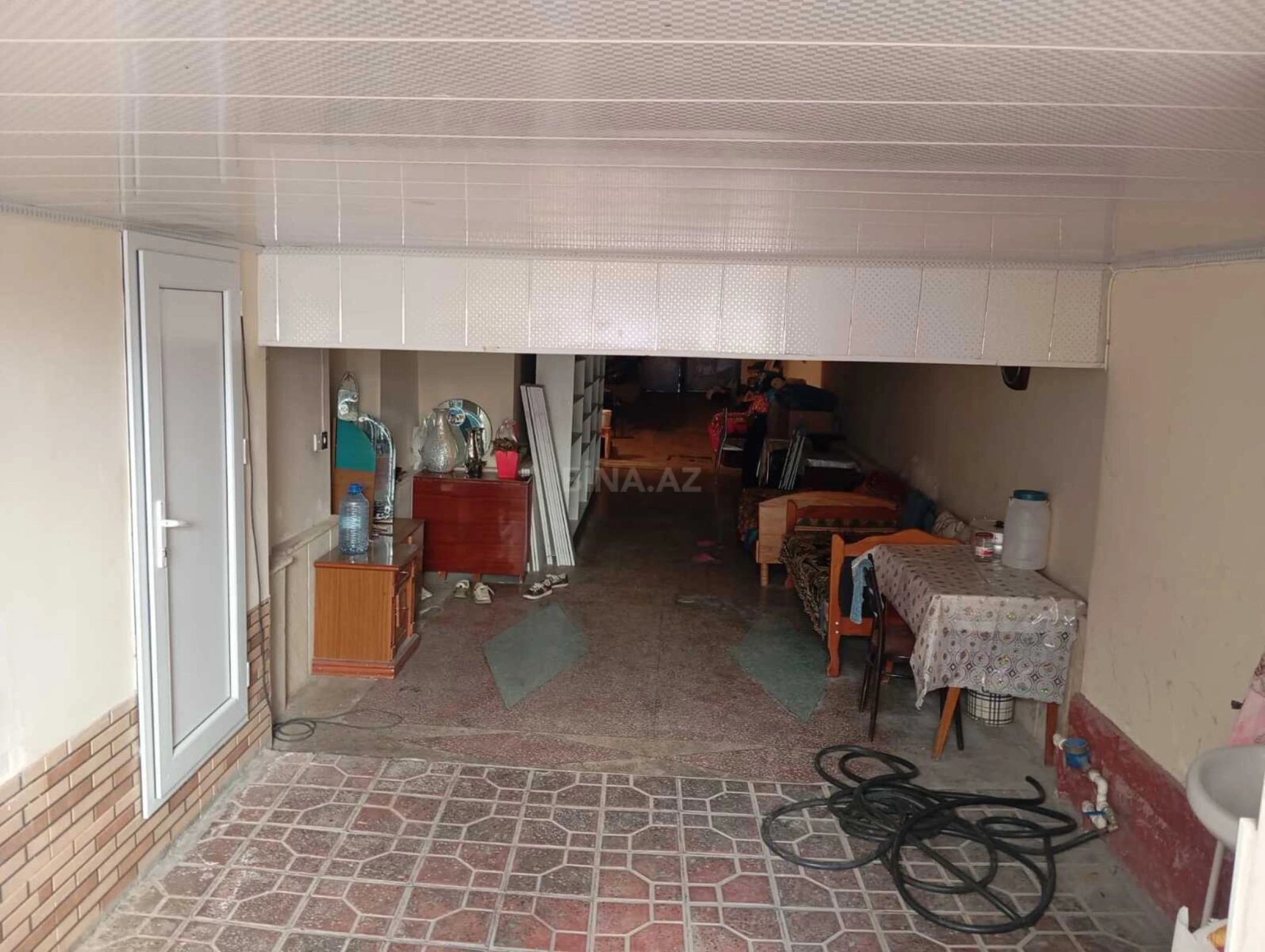 Satılır 6 otaqlı həyət evi 230 m²