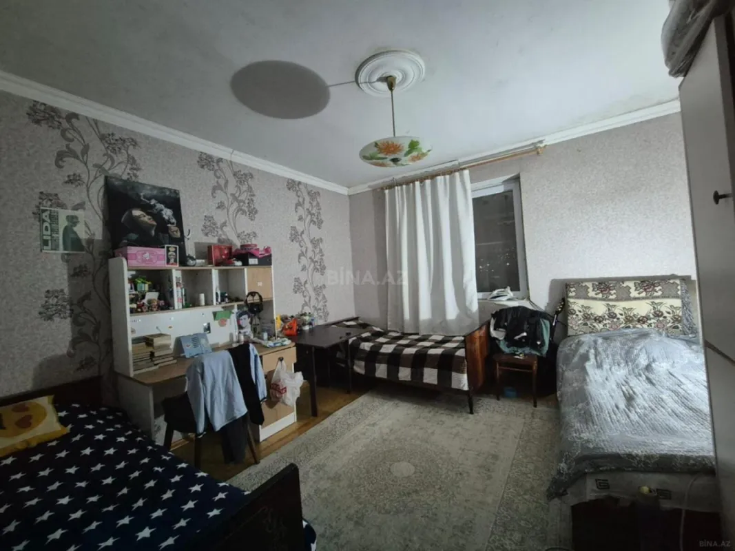 Satılır 2 otaqlı mənzil 70 m²
