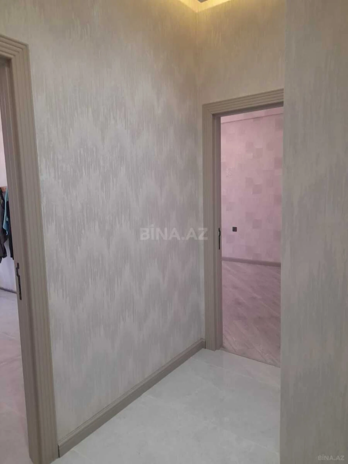 Satılır 3 otaqlı mənzil 125 m²