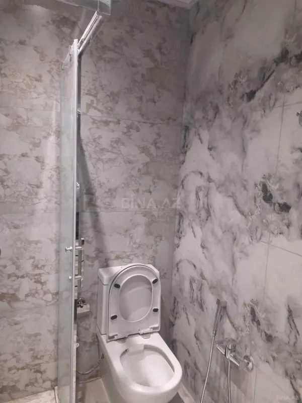 Satılır 3 otaqlı mənzil 125 m²