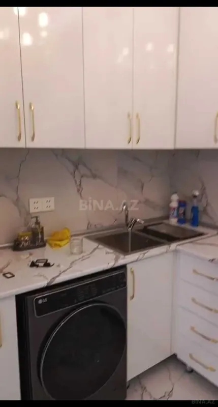 Kirayə verilir 1 otaqlı mənzil 41 m²