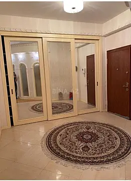 Kirayə verilir 5 otaqlı mənzil 200 m² — Bakı, Nizami 5 otaq 200.00 m²