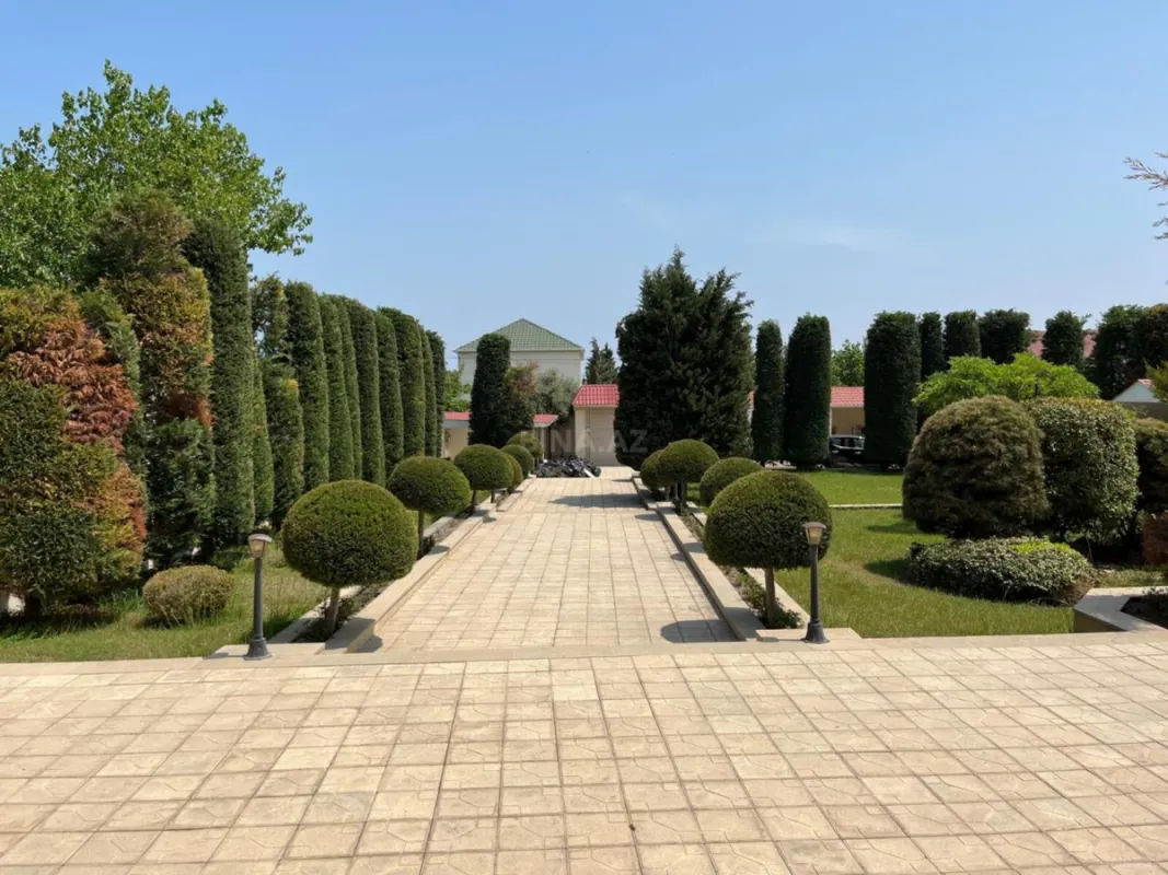 Kirayə verilir 6 otaqlı həyət evi 420 m²