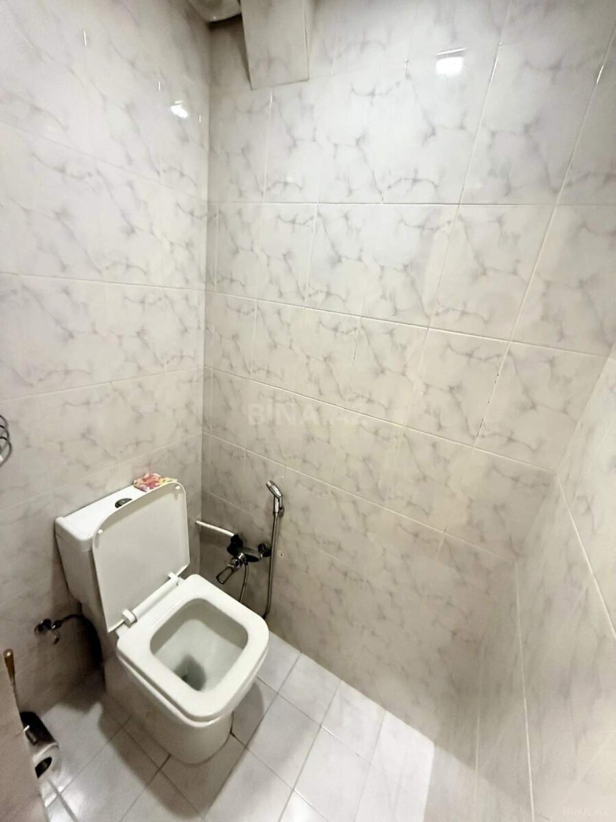 Satılır 3 otaqlı mənzil 84 m²