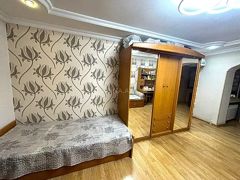 Satılır 3 otaqlı mənzil 70 m²