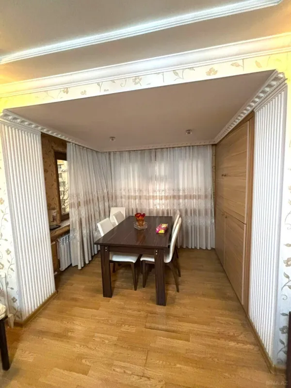 Satılır 3 otaqlı mənzil 70 m²
