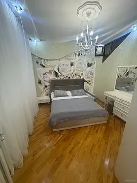 Satılır 3 otaqlı mənzil 98 m²