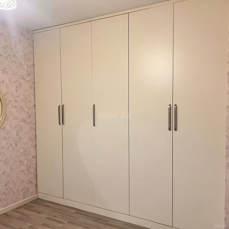 Kirayə verilir 3 otaqlı mənzil 125 m²