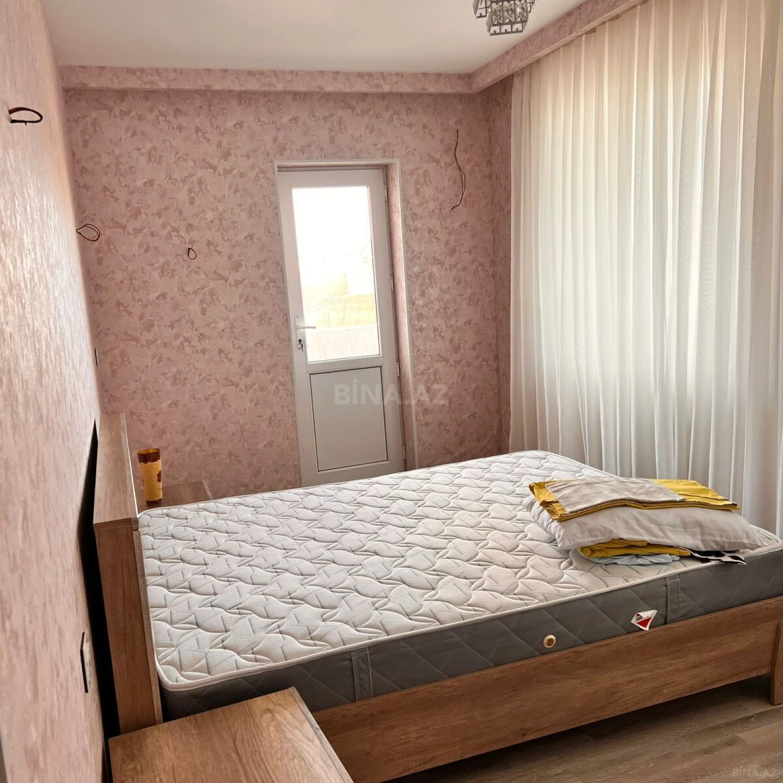 Kirayə verilir 3 otaqlı mənzil 125 m²