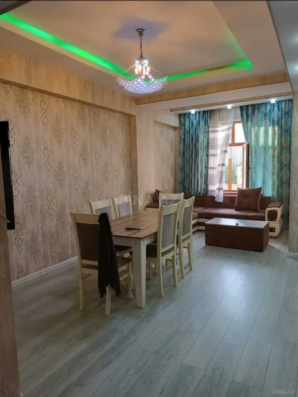 Kirayə verilir 3 otaqlı mənzil 110 m²