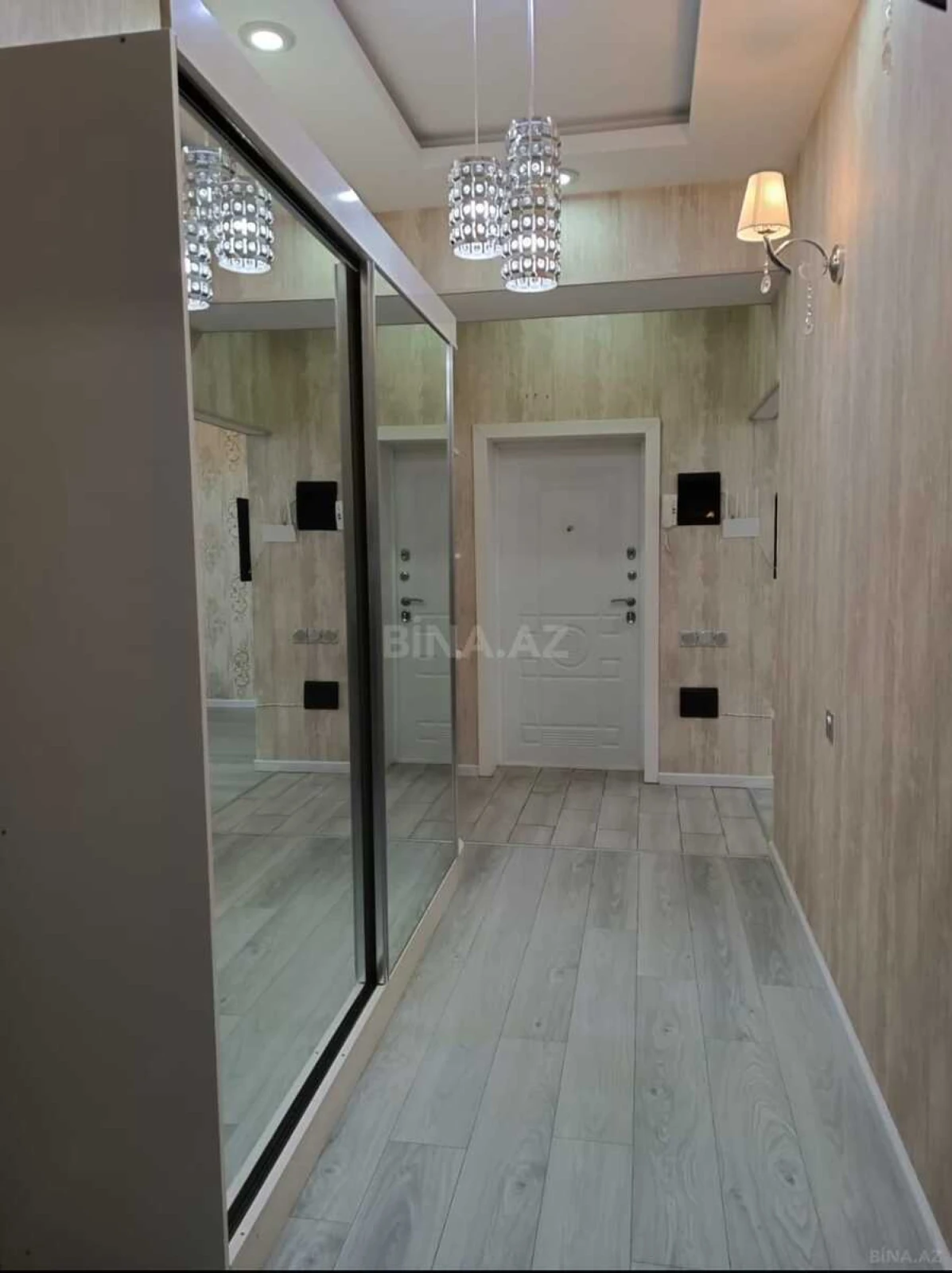 Kirayə verilir 3 otaqlı mənzil 110 m²