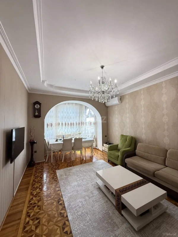 Satılır 3 otaqlı mənzil 90 m²