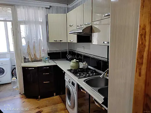 Satılır 3 otaqlı mənzil 82 m²