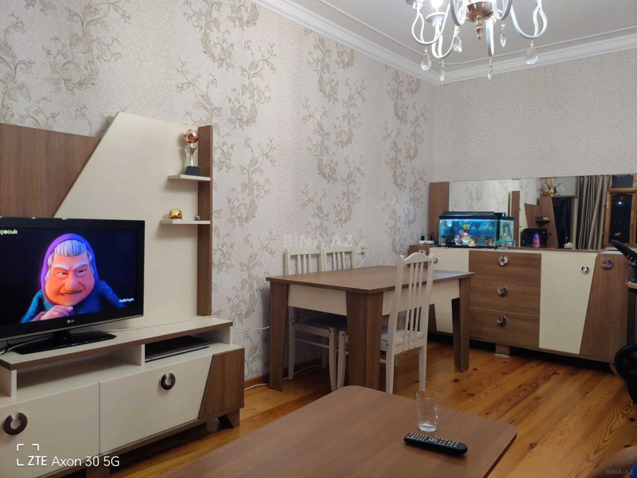 Satılır 3 otaqlı mənzil 82 m²
