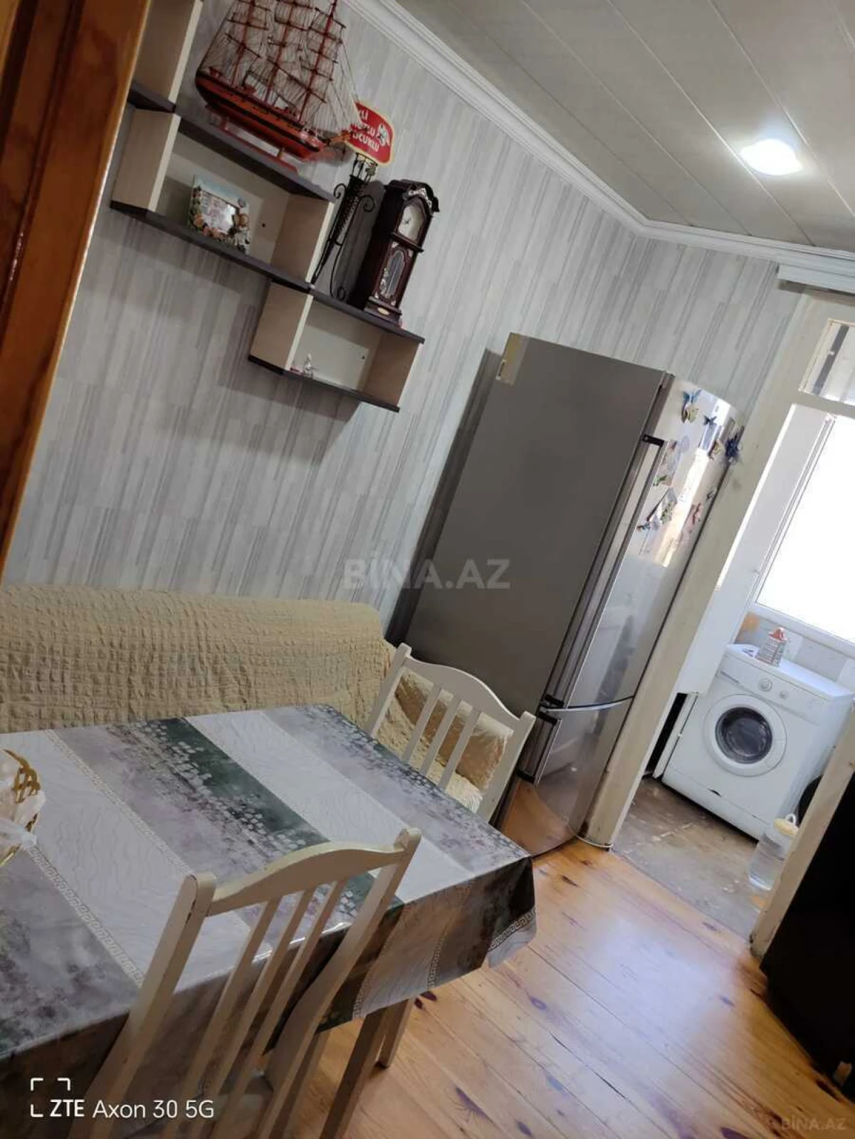Satılır 3 otaqlı mənzil 82 m²