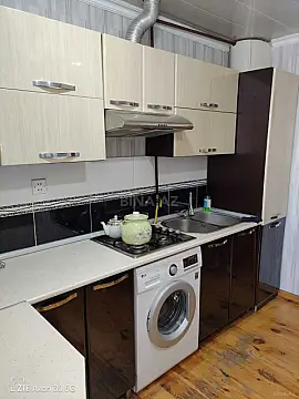 Satılır 3 otaqlı mənzil 82 m²