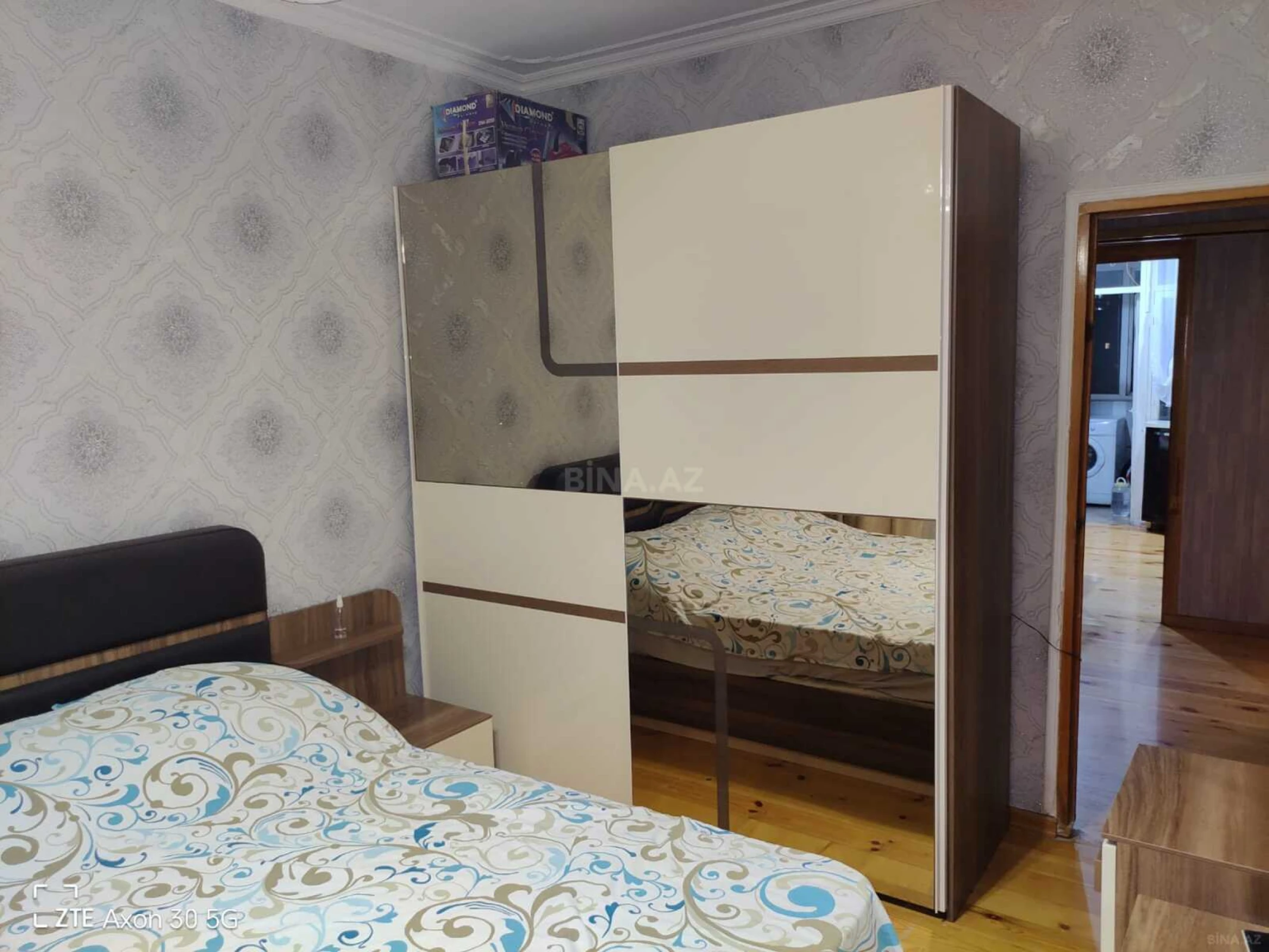 Satılır 3 otaqlı mənzil 82 m²