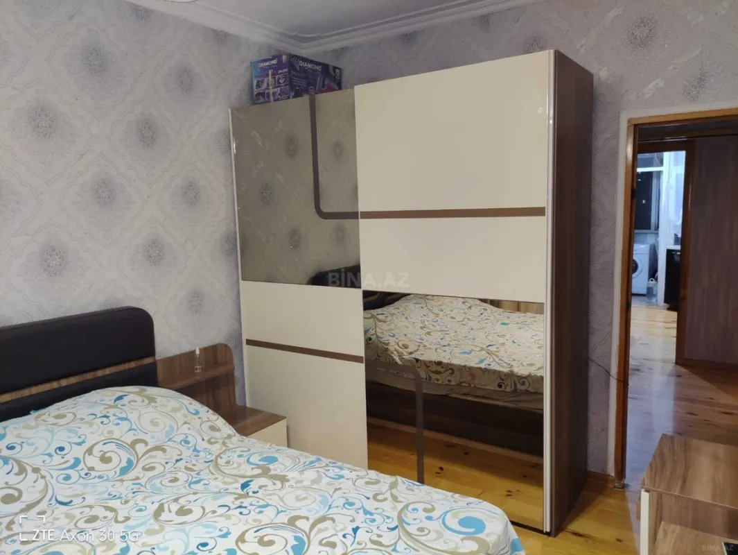 Satılır 3 otaqlı mənzil 82 m²