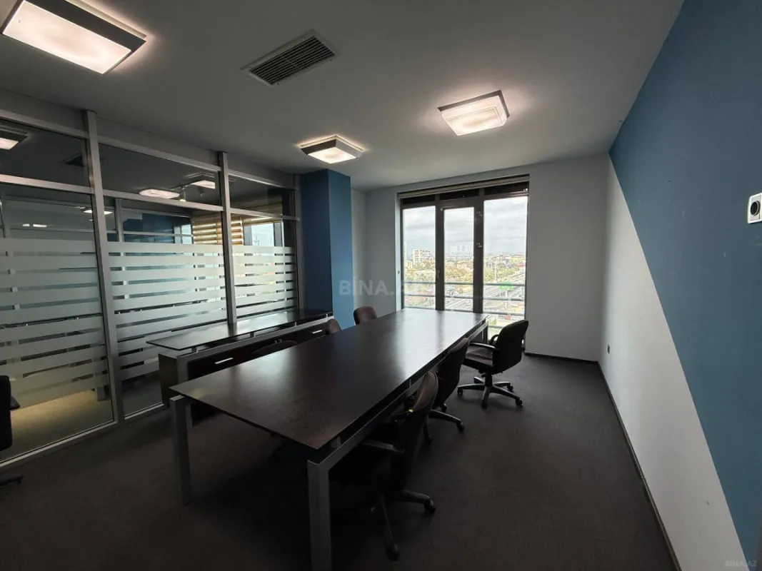 Kirayə verilir 6 otaqlı ofis 190 m²