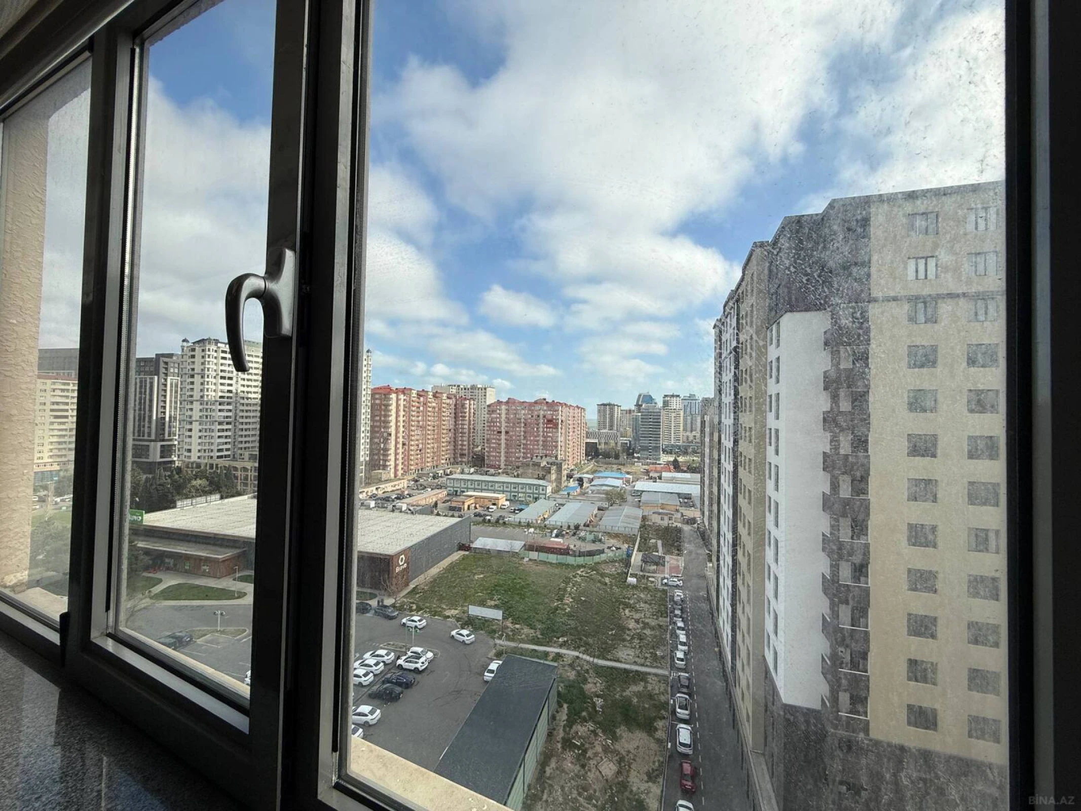 Kirayə verilir 6 otaqlı ofis 190 m²