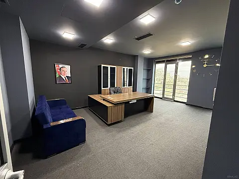 Kirayə verilir 6 otaqlı ofis 190 m²