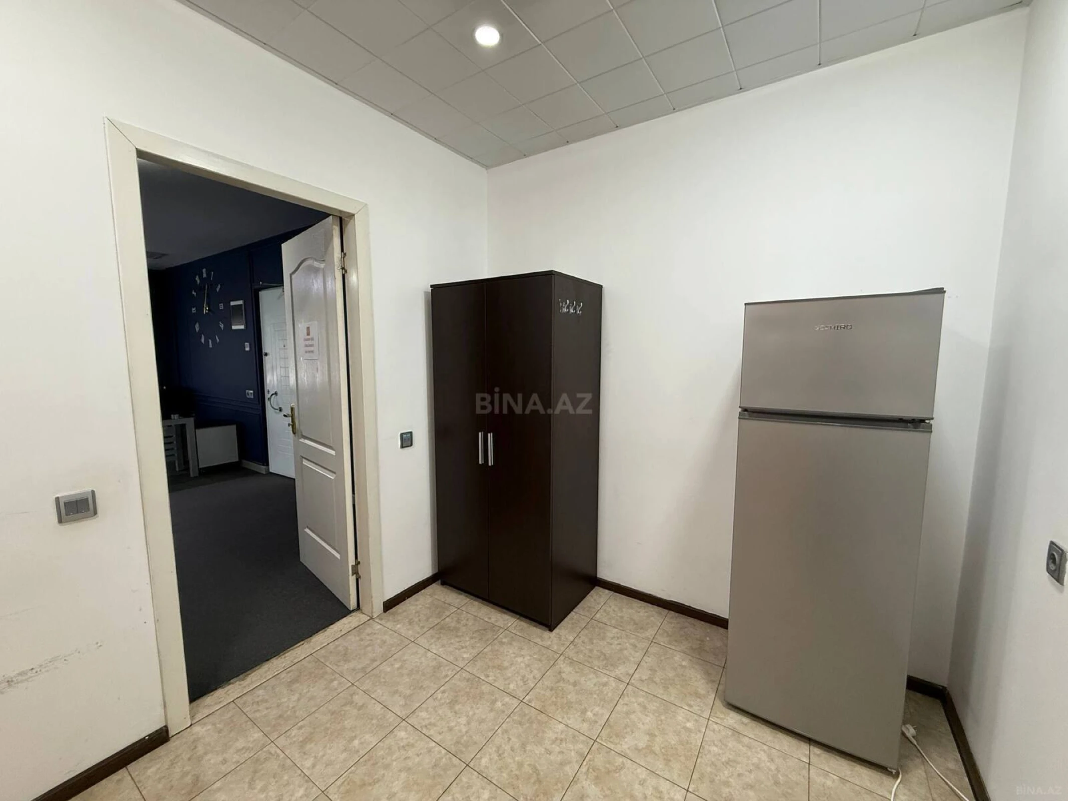 Kirayə verilir 6 otaqlı ofis 190 m²