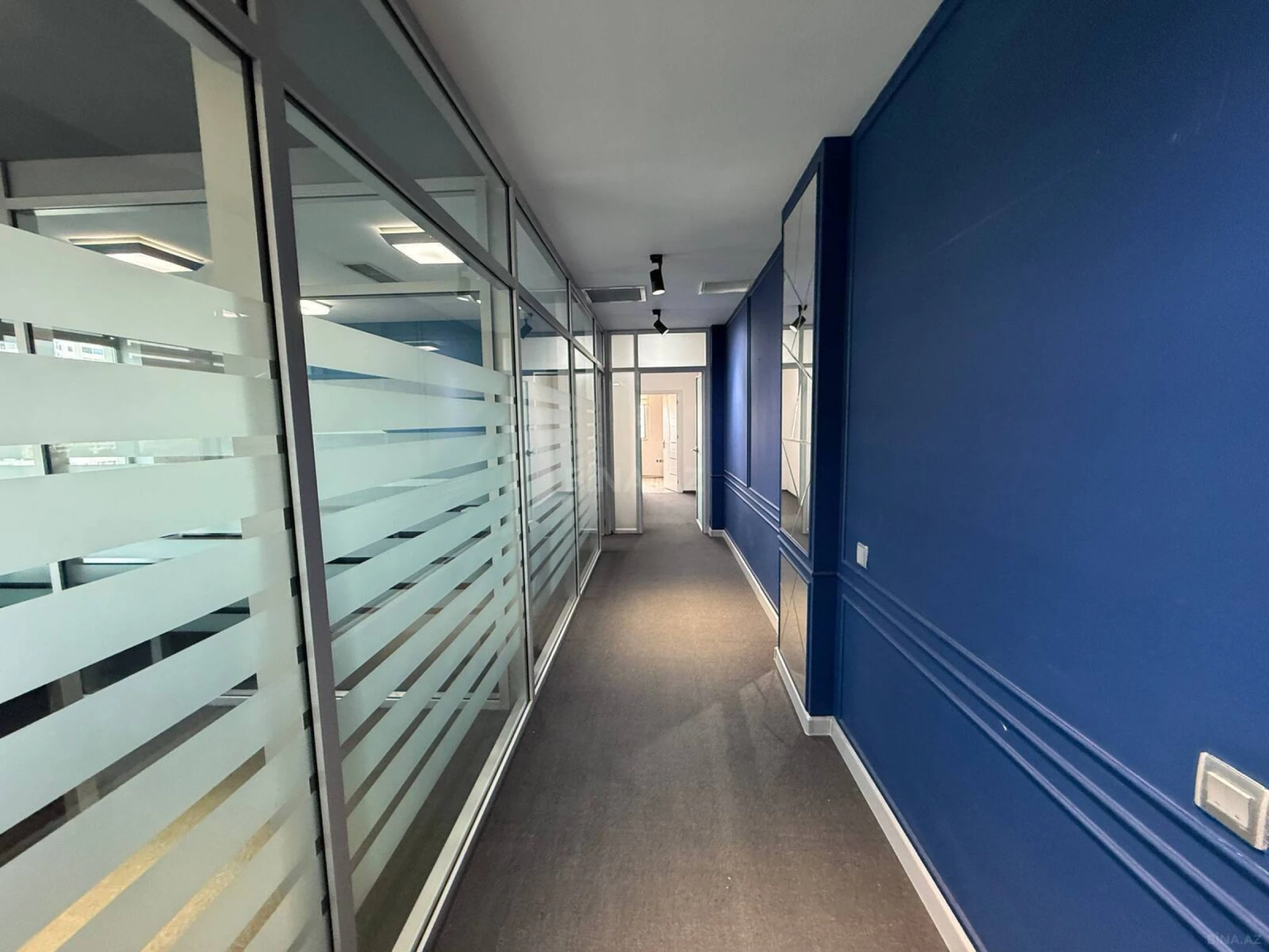 Kirayə verilir 6 otaqlı ofis 190 m²