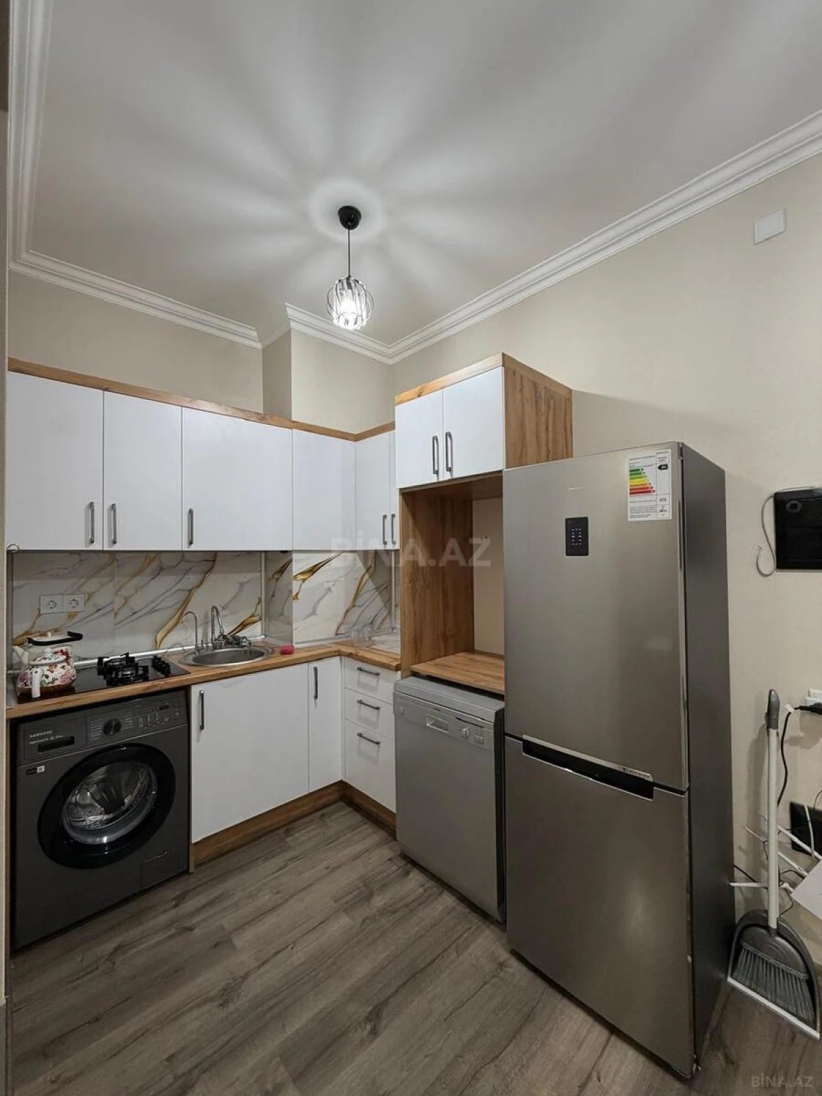 Kirayə verilir 2 otaqlı mənzil 55 m²