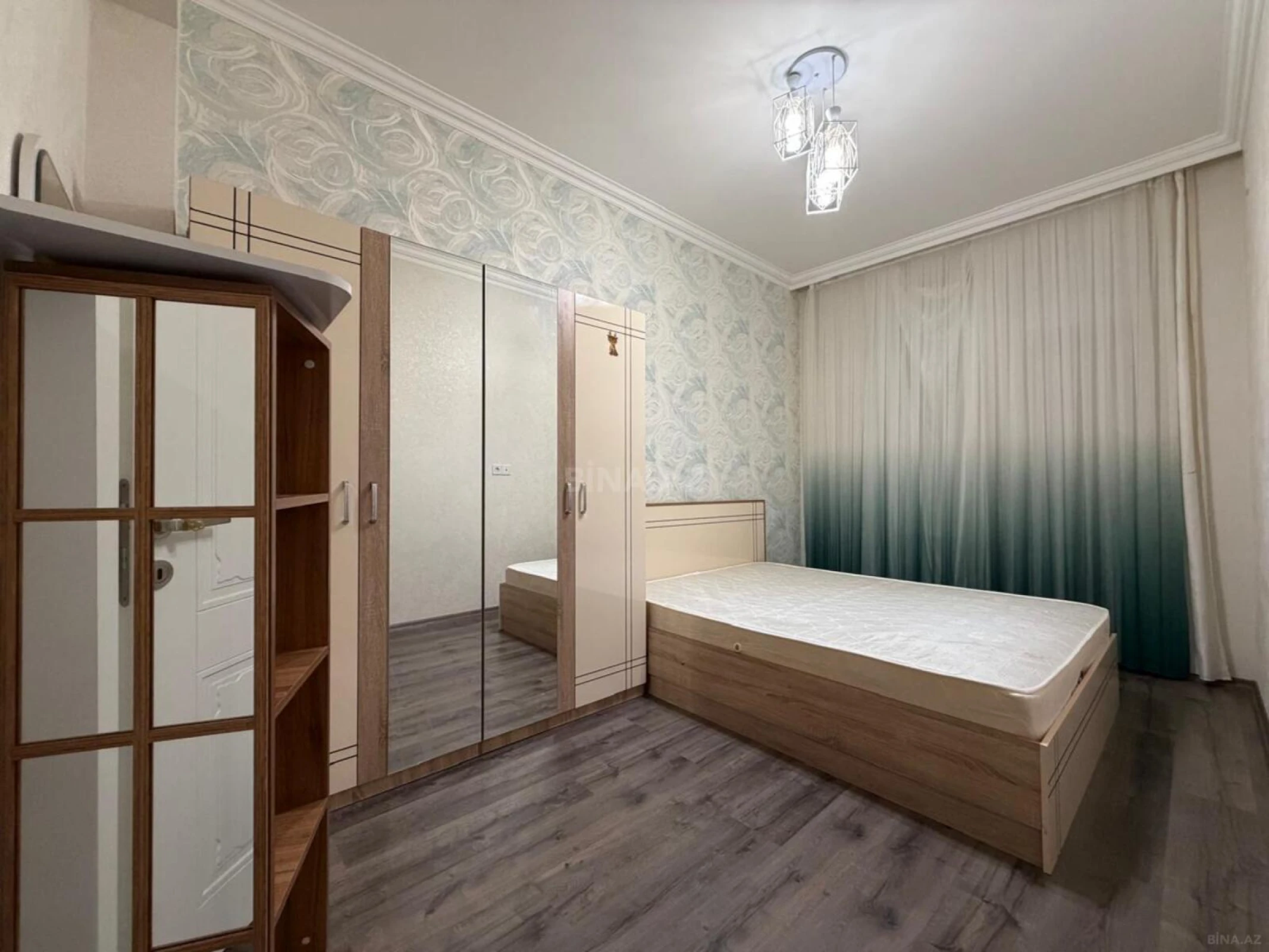 Kirayə verilir 2 otaqlı mənzil 55 m²