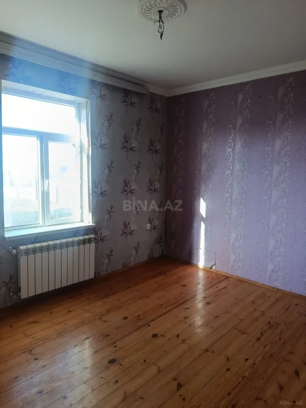 Satılır 5 otaqlı həyət evi 220 m²