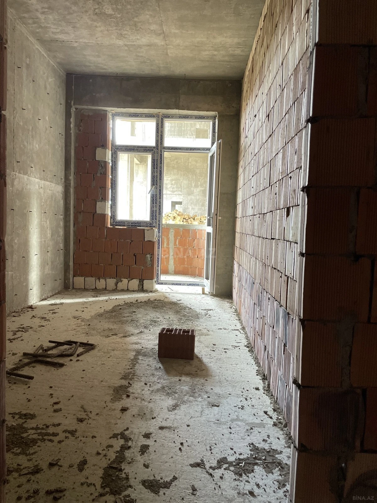 Satılır 3 otaqlı mənzil 129.3 m²