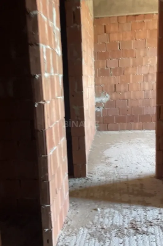 Satılır 3 otaqlı mənzil 129.3 m²