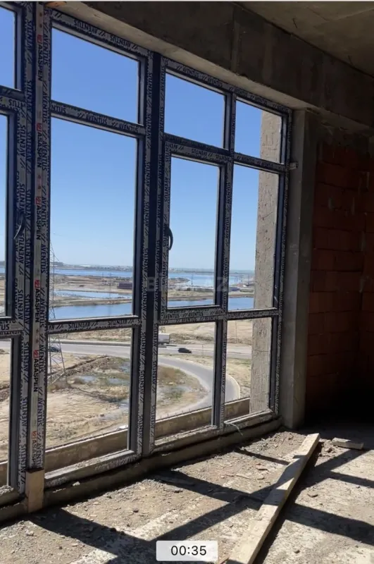 Satılır 3 otaqlı mənzil 129.3 m²