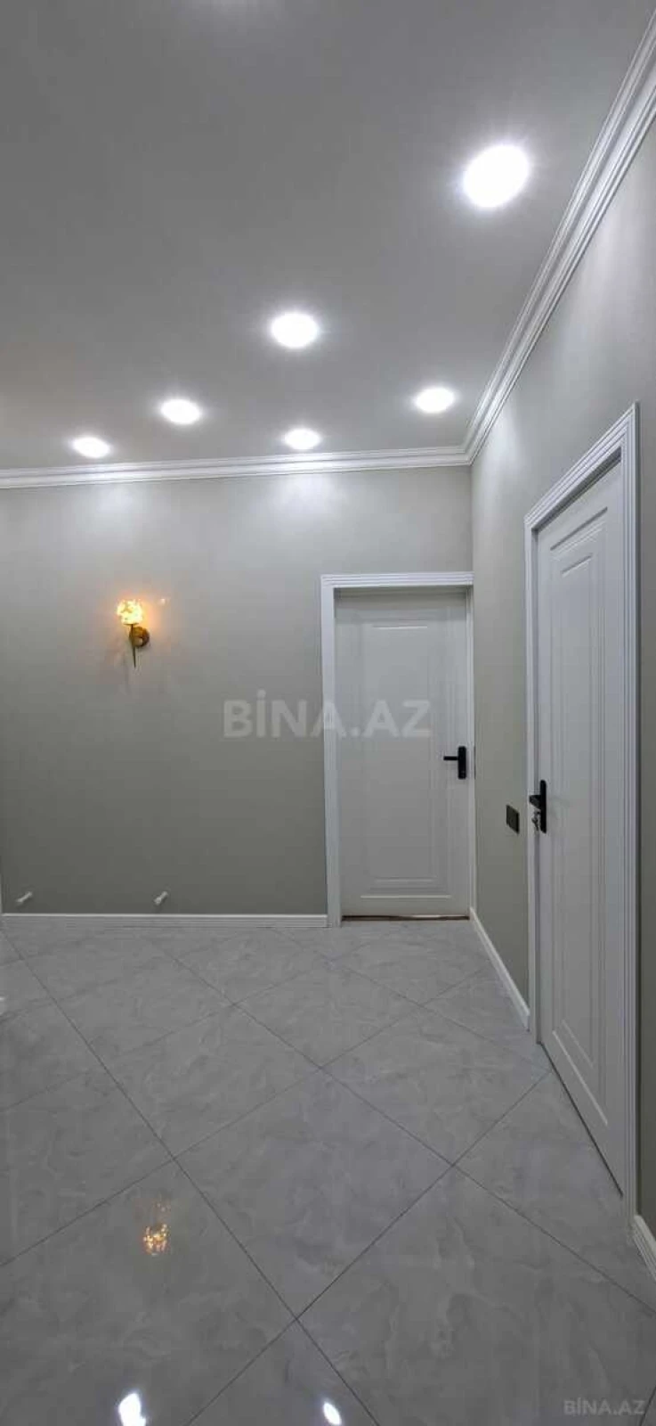Satılır 3 otaqlı mənzil 82 m²