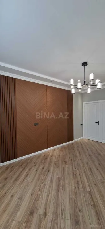 Satılır 3 otaqlı mənzil 82 m²