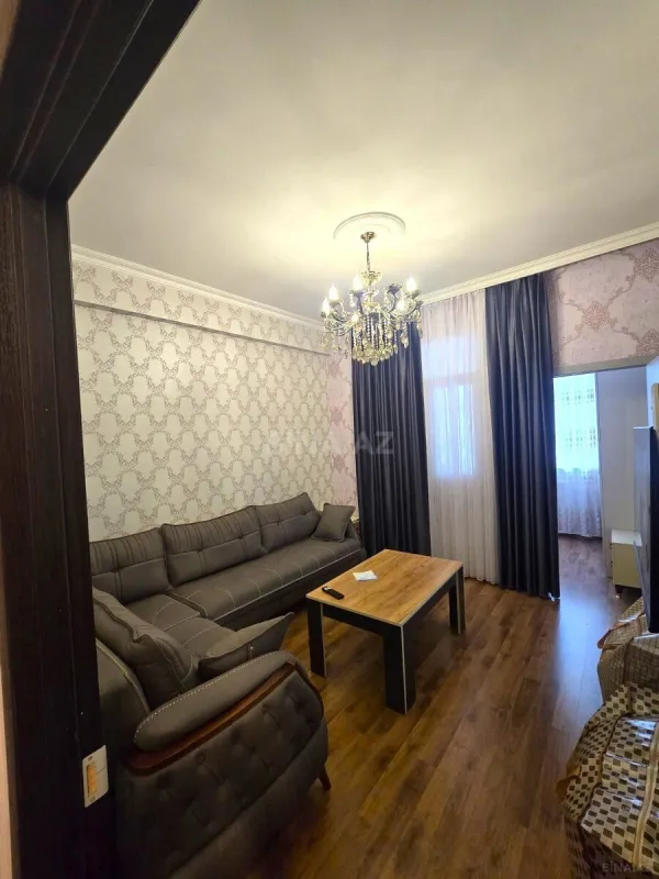 Satılır 2 otaqlı mənzil 60 m²