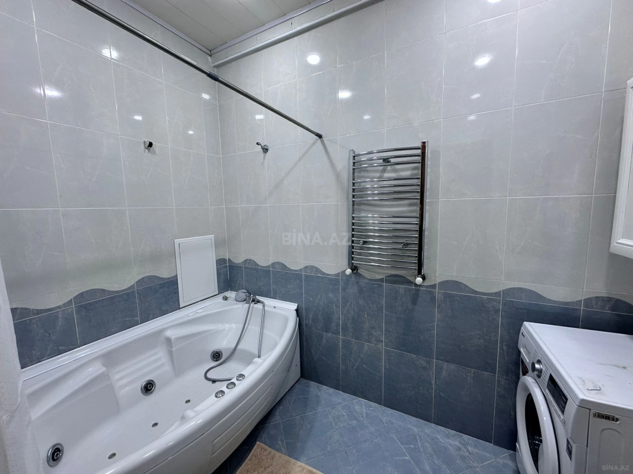 Kirayə verilir 3 otaqlı mənzil 114 m²