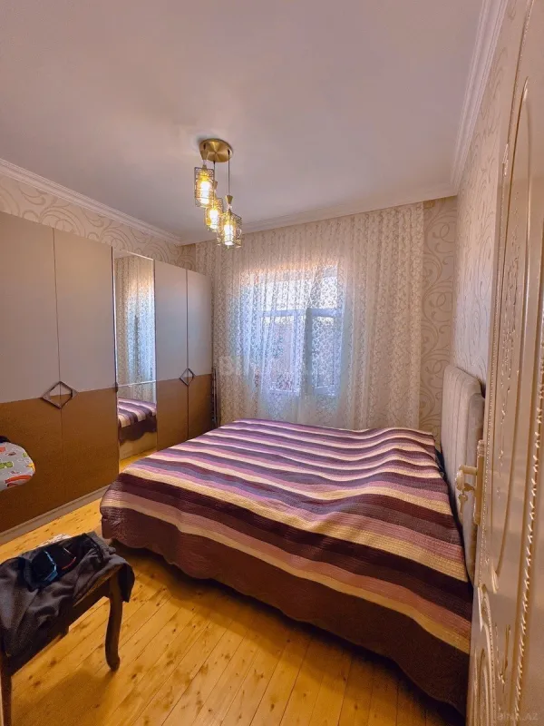 Satılır 4 otaqlı həyət evi 109 m²