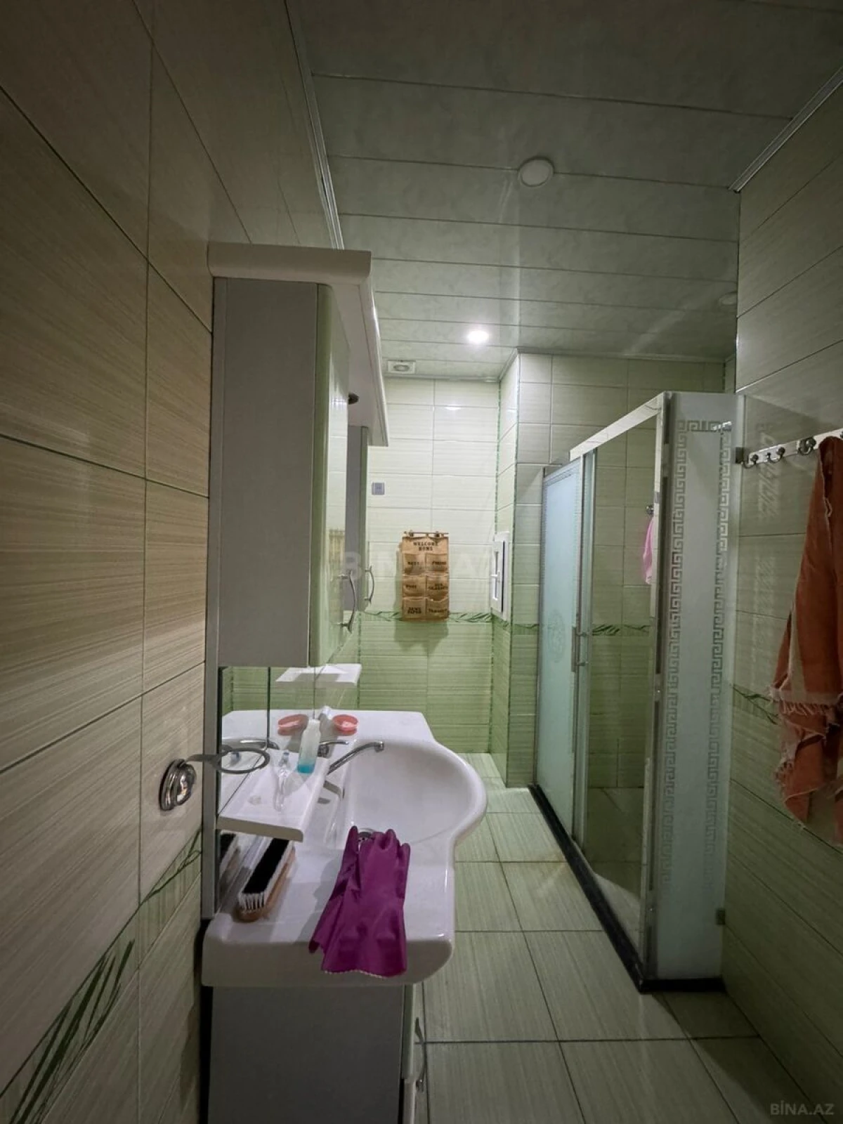 Satılır 3 otaqlı mənzil 124 m²